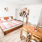Apartament Dueta-1 By Interhome Czeski Krumlow